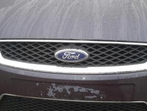 Gebruikte Grille Houder Ford Focus 2 C+C 2.0 TDCi 16V Prijs op aanvraag aangeboden door "Altijd Raak" Penders