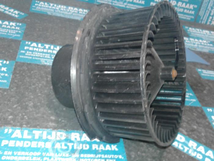 Kachel Ventilatiemotor Ford Mondeo II Wagon 2 0i 16V XS8H18456AA