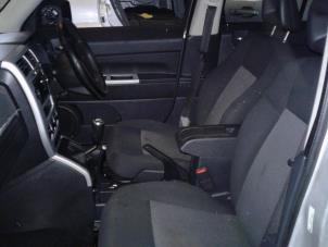 Gebruikte Airbag Set + Module Jeep Patriot (MK74) 2.4 16V 4x4 Prijs op aanvraag aangeboden door "Altijd Raak" Penders