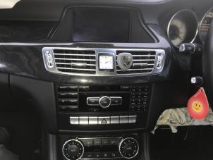 Gebruikte Navigatie Display Mercedes CLS (C218) 350 CDI BlueEfficiency,d 3.0 V6 24V Prijs op aanvraag aangeboden door "Altijd Raak" Penders