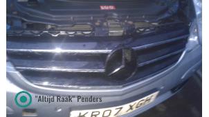 Gebruikte Grille Mercedes R (W251) 3.0 320 CDI 24V 4-Matic Prijs op aanvraag aangeboden door "Altijd Raak" Penders