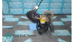 Gebruikte Benzinepomp BMW 5-Serie Prijs op aanvraag aangeboden door "Altijd Raak" Penders