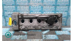 Gebruikte Kleppendeksel Mercedes 207 - 410 Prijs op aanvraag aangeboden door "Altijd Raak" Penders