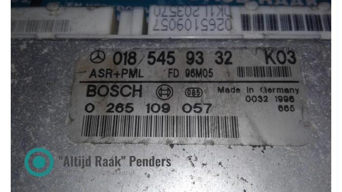 ABS Computer van een Mercedes E-Klasse 1997