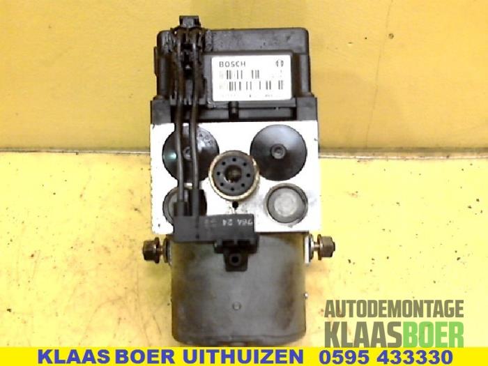 Gebruikte ABS Pomp Saab 900 II 2.0 i,Si 16V Prijs € 50,00 Margeregeling aangeboden door Autodemontage Klaas Boer
