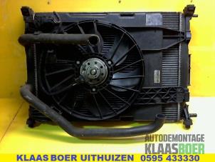 Gebruikte Radiateur Renault Scénic II (JM) 1.5 dCi 85 Prijs € 45,00 Margeregeling aangeboden door Autodemontage Klaas Boer