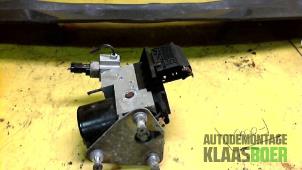 Gebruikte ABS Pomp Mercedes A (W168) 1.6 A-160 Prijs € 50,00 Margeregeling aangeboden door Autodemontage Klaas Boer