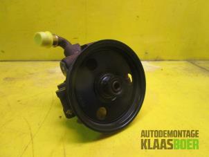 Gebruikte Servopomp Ford Ka I 1.3i Prijs € 45,00 Margeregeling aangeboden door Autodemontage Klaas Boer