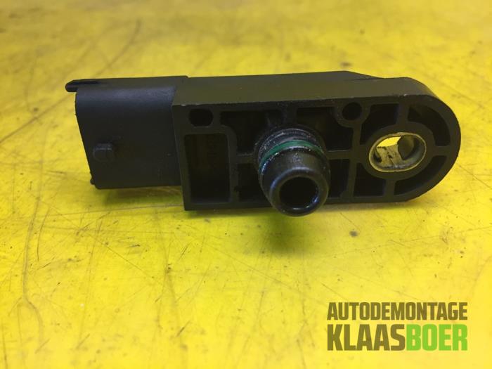 Gebruikte Druksensor Renault Twingo II (CN) 1.2 16V Prijs € 10,00 Margeregeling aangeboden door Autodemontage Klaas Boer