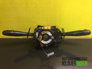 Gebruikte Licht + Raw Schakelaar Renault Kangoo Express (FC) 1.5 dCi 65 Prijs € 40,00 Margeregeling aangeboden door Autodemontage Klaas Boer