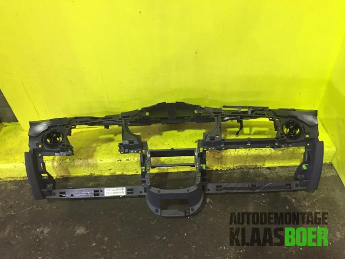 Gebruikte Dashboard BMW Mini (R50/53) 1.6 16V Cooper Prijs € 50,00 Margeregeling aangeboden door Autodemontage Klaas Boer