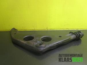 Gebruikte Draagarm onder links-voor BMW Mini One/Cooper (R50) 1.6 16V Cooper Prijs € 40,00 Margeregeling aangeboden door Autodemontage Klaas Boer