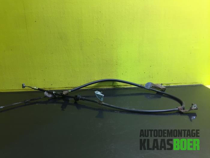 Handrem Kabel van een Opel Agila (B) 1.2 16V 2008