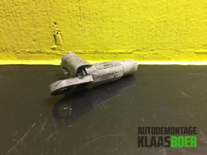Gebruikte Nokkenas Sensor Peugeot Bipper (AA) 1.4 HDi Prijs € 15,00 Margeregeling aangeboden door Autodemontage Klaas Boer