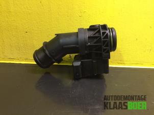 Gebruikte Gasklephuis Peugeot Bipper (AA) 1.4 HDi Prijs € 35,00 Margeregeling aangeboden door Autodemontage Klaas Boer