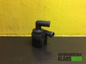 Gebruikte Waterpomp Skoda Octavia Combi (1Z5) 1.6 TDI Greenline Prijs € 65,00 Margeregeling aangeboden door Autodemontage Klaas Boer