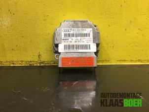Gebruikte Airbag Module Audi A4 Avant Quattro (B7) 3.2 FSI V6 24V Prijs € 50,00 Margeregeling aangeboden door Autodemontage Klaas Boer