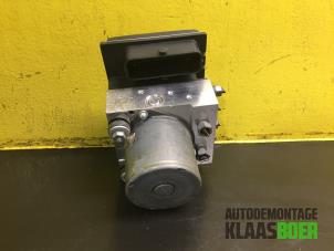 Gebruikte ABS Pomp Peugeot 5008 I (0A/0E) 1.6 VTI 16V Prijs € 75,00 Margeregeling aangeboden door Autodemontage Klaas Boer