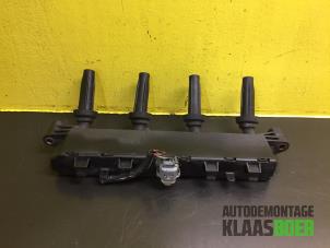 Gebruikte Bobine Peugeot 206 (2A/C/H/J/S) 1.1 XN,XR Prijs € 35,00 Margeregeling aangeboden door Autodemontage Klaas Boer