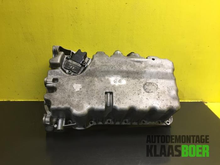 Gebruikte Carterpan Volkswagen Golf V (1K1) 2.0 GTI 16V Prijs € 75,00 Margeregeling aangeboden door Autodemontage Klaas Boer