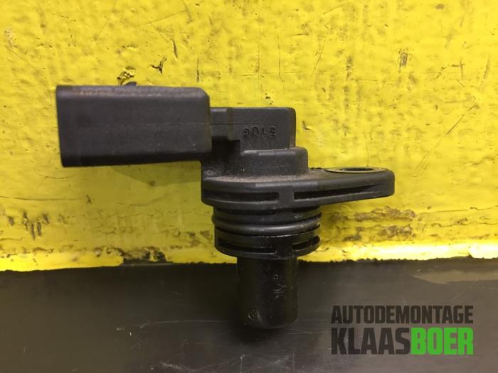 Gebruikte Nokkenas Sensor Skoda Fabia (6Y5) 1.4i 16V Prijs € 15,00 Margeregeling aangeboden door Autodemontage Klaas Boer