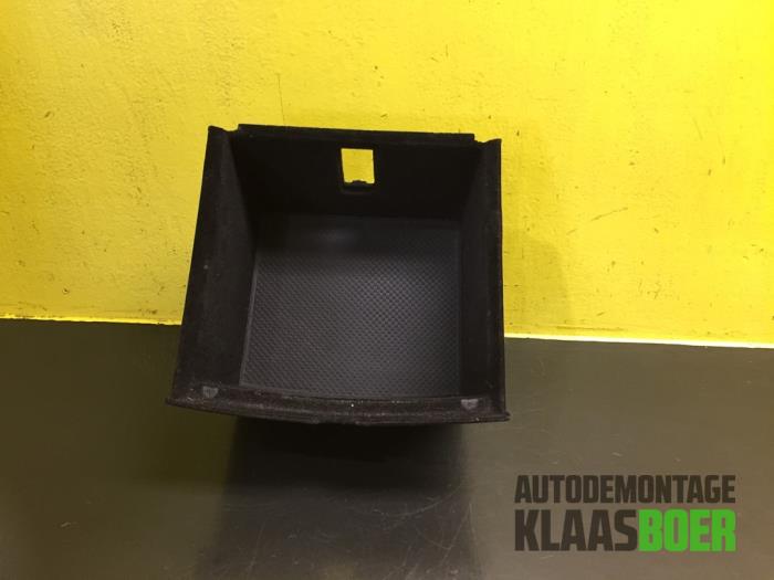 Gebruikte Diversen Volkswagen Touareg (7LA/7L6) 2.5 TDI R5 Prijs € 10,00 Margeregeling aangeboden door Autodemontage Klaas Boer