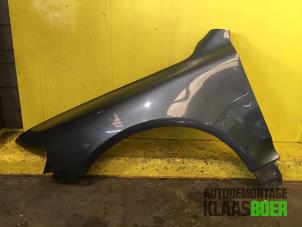 Gebruikte Scherm links-voor Volkswagen Touareg (7LA/7L6) 2.5 TDI R5 Prijs € 60,00 Margeregeling aangeboden door Autodemontage Klaas Boer