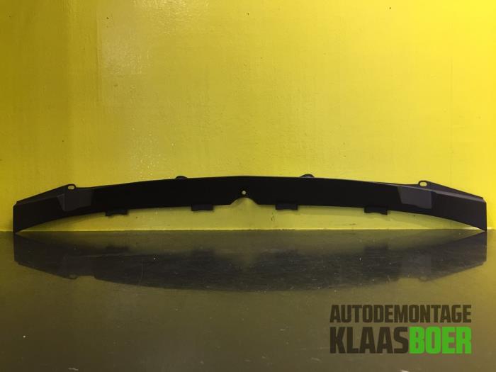 Afdekplaat Cabriodak van een BMW Z4 Roadster (E85) 2.0 16V 2006