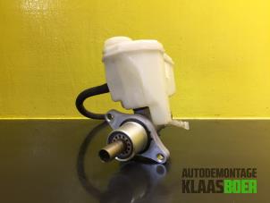 Gebruikte Hoofdremcilinder BMW Z4 Roadster (E85) 2.0 16V Prijs € 60,00 Margeregeling aangeboden door Autodemontage Klaas Boer