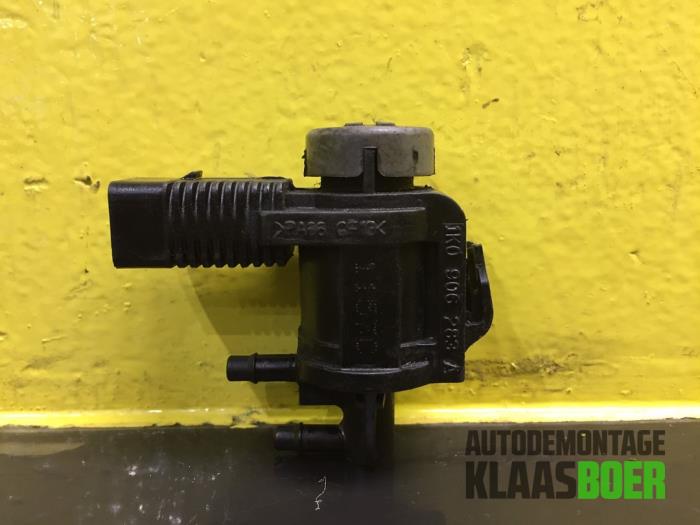 Gebruikte Brandstofdruk sensor Volkswagen Caddy III (2KA,2KH,2CA,2CH) 1.9 TDI Prijs € 20,00 Margeregeling aangeboden door Autodemontage Klaas Boer