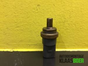 Gebruikte Temperatuursensor Motor Volkswagen Caddy III (2KA,2KH,2CA,2CH) 1.9 TDI Prijs € 10,00 Margeregeling aangeboden door Autodemontage Klaas Boer