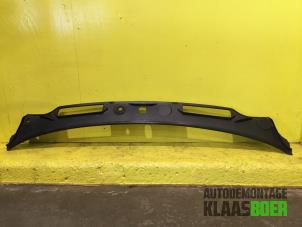 Gebruikte Paravent BMW 1 serie (E87/87N) 118d 16V Prijs € 20,00 Margeregeling aangeboden door Autodemontage Klaas Boer