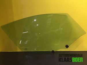 Gebruikte Portierruit 4Deurs rechts-voor Peugeot 508 (8D) 2.0 Hybrid4 16V Prijs € 30,00 Margeregeling aangeboden door Autodemontage Klaas Boer