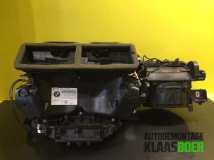 Gebruikte Chaufagebak BMW 1 serie (E87/87N) 118d 16V Prijs € 100,00 Margeregeling aangeboden door Autodemontage Klaas Boer