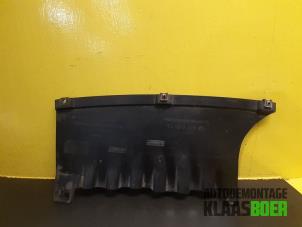 Gebruikte Afdekplaat diversen BMW 1 serie (E87/87N) 118d 16V Prijs € 12,50 Margeregeling aangeboden door Autodemontage Klaas Boer