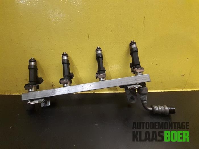 Gebruikte Common rail (Injectie) Opel Meriva (A) 1.4 16V Twinport Prijs € 18,00 Margeregeling aangeboden door Autodemontage Klaas Boer