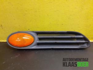 Gebruikte Knipperlicht Scherm rechts-voor BMW Mini One/Cooper (R50) 1.6 16V One Prijs € 10,00 Margeregeling aangeboden door Autodemontage Klaas Boer