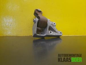 Gebruikte Motorrubber Peugeot 508 (8D) 2.0 Hybrid4 16V Prijs € 30,00 Margeregeling aangeboden door Autodemontage Klaas Boer