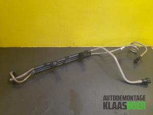 Gebruikte Brandstofleiding Peugeot 508 (8D) 2.0 Hybrid4 16V Prijs € 30,00 Margeregeling aangeboden door Autodemontage Klaas Boer