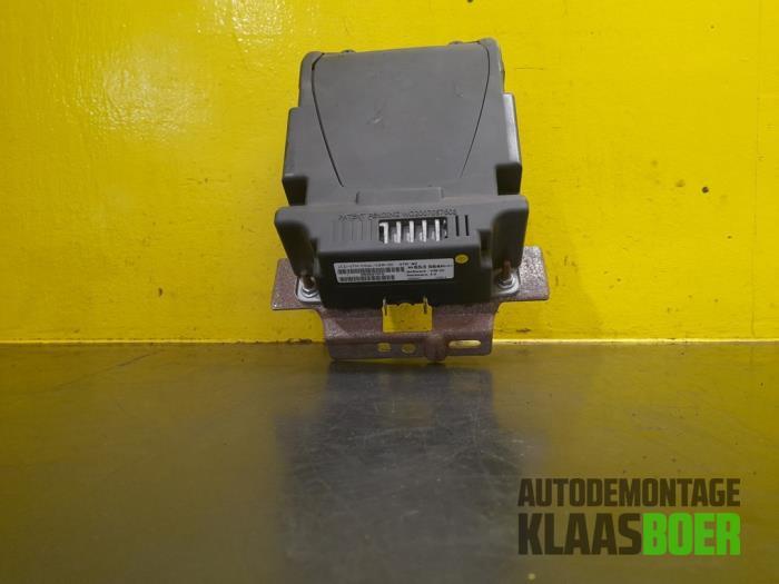 Gebruikte Head-up display Peugeot 508 (8D) 2.0 Hybrid4 16V Prijs € 250,00 Margeregeling aangeboden door Autodemontage Klaas Boer
