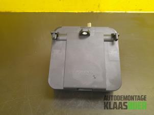 Gebruikte Versnellingspook Peugeot 508 (8D) 2.0 Hybrid4 16V Prijs € 60,00 Margeregeling aangeboden door Autodemontage Klaas Boer