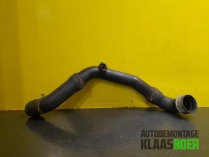 Gebruikte Intercooler Buis Volkswagen Polo IV (9N1/2/3) 1.4 TDI 70 Prijs € 25,00 Margeregeling aangeboden door Autodemontage Klaas Boer