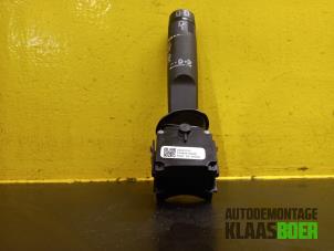 Gebruikte Schakelaar Ruitenwisser Opel Astra J Sports Tourer (PD8/PE8/PF8) 1.4 16V ecoFLEX Prijs € 15,00 Margeregeling aangeboden door Autodemontage Klaas Boer