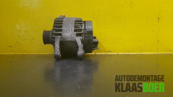 Gebruikte Dynamo Alfa Romeo 147 (937) 1.6 Twin Spark 16V Prijs € 50,00 Margeregeling aangeboden door Autodemontage Klaas Boer