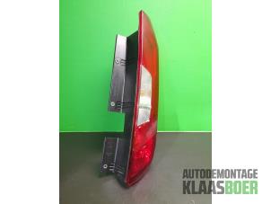 Gebruikte Achterlicht rechts Fiat Doblo Cargo (263) 1.3 D Multijet Prijs € 47,50 Margeregeling aangeboden door Autodemontage Klaas Boer