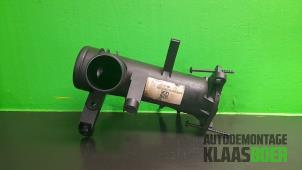 Gebruikte Intercooler Buis Volkswagen Scirocco (137/13AD) 1.4 TSI 160 16V Prijs € 22,50 Margeregeling aangeboden door Autodemontage Klaas Boer