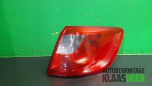Gebruikte Achterlicht rechts Seat Ibiza ST (6J8) 1.2 TDI Ecomotive Prijs € 40,00 Margeregeling aangeboden door Autodemontage Klaas Boer