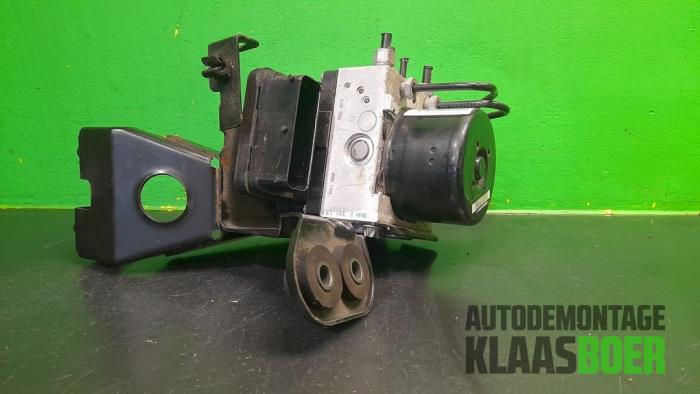 Gebruikte ABS Pomp Opel Astra J Sports Tourer (PD8/PE8/PF8) 1.4 16V ecoFLEX Prijs € 150,00 Margeregeling aangeboden door Autodemontage Klaas Boer
