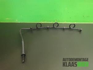 Gebruikte Injector brug Ford Transit 2.0 TDdi 16V 300S Prijs € 25,00 Margeregeling aangeboden door Autodemontage Klaas Boer