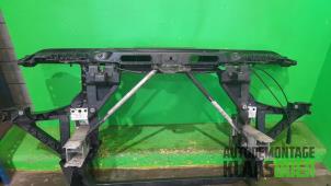 Gebruikte Frontpaneel BMW X3 (E83) 2.5 24V Prijs € 100,00 Margeregeling aangeboden door Autodemontage Klaas Boer